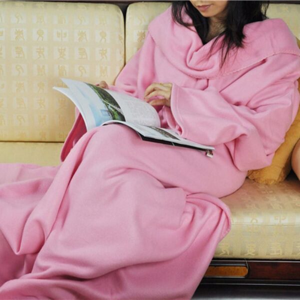 Cozy Wearable Blanket - Image 3