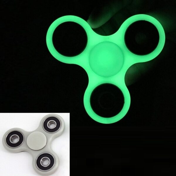 Glow In Dark Tri-Spinner Fidget Toy - Image 5